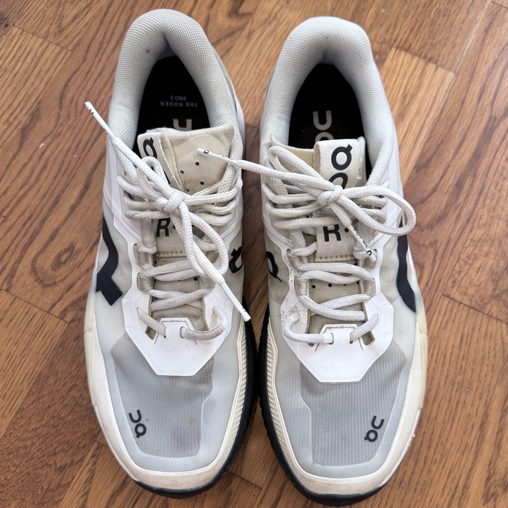 Men’s On Running The Roger Pro 2 Sz 10 (NOT FOR SALE)